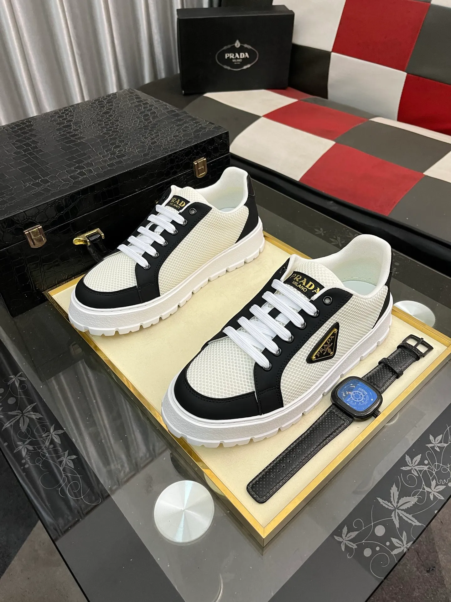 Men's Men's Shoes💰440⌚️⌚️《PRADA*》The latest and most popular casual shoes, top brand [seduce] luxury~purchasing agent, top~quality. [Strong] The upper is made of imported breathable special materials ➕ breathable feet (•) with fine workmanship. Original stylish and stylish soft rubber wear-resistant outsole, light and comfortable on the foot, size: 38-445️⃣colors available